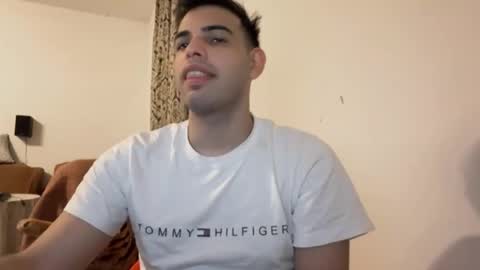 Snapshot of djonson_ chatting on October 26, 1:51 am Djonson  online show from October 26, 1:51 am