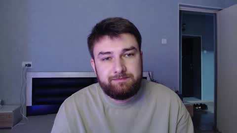 do_you_feel_pain online show from October 23, 6:22 pm