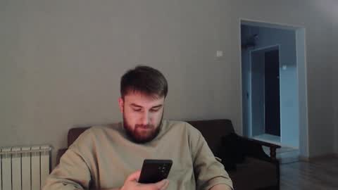 do_you_feel_pain online show from November 14, 7:04 pm