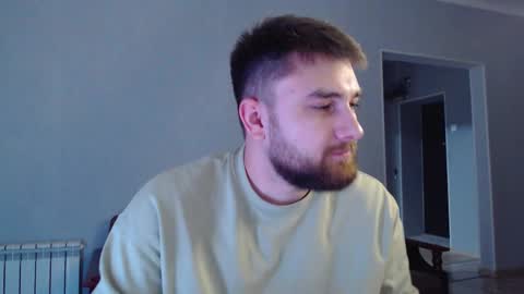 do_you_feel_pain online show from November 4, 8:10 pm