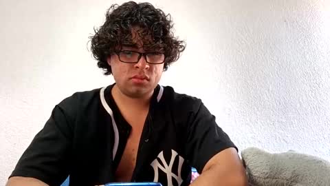 Snapshot of docpepino chatting on January 22, 11:11 pm MrPepino online show from January 22, 11:11 pm