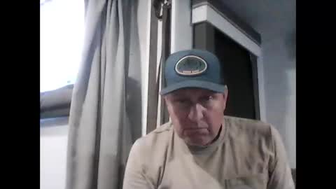 dogglogg745 online show from April 22, 5:07 pm