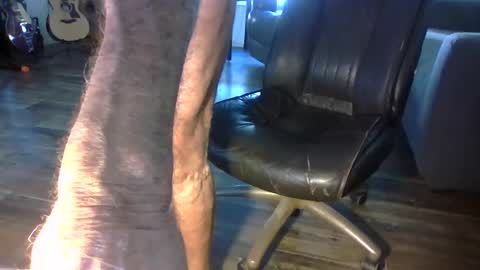 dogluc7 online show from December 16, 4:47 pm