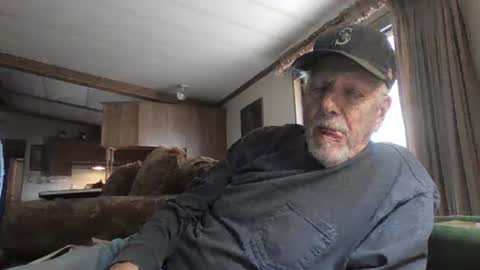 doingmyself69 online show from March 25, 8:35 pm