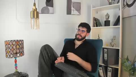 domboy  online show from June 14, 8:00 pm