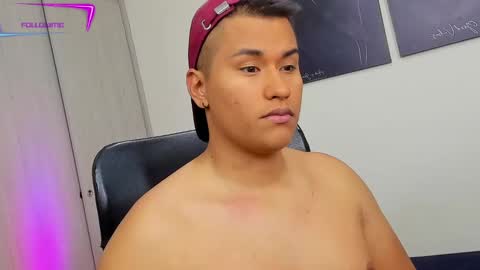 Dominic  online show from January 26, 6:37 pm
