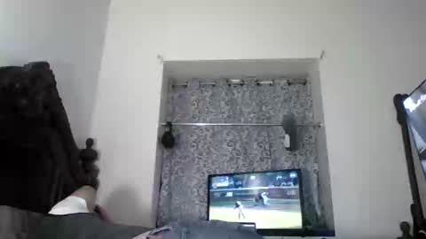 luis online show from March 29, 8:53 pm