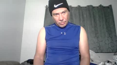 luis online show from November 11, 8:03 pm