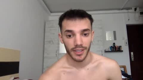 dominicvalente online show from May 25, 2:23 pm