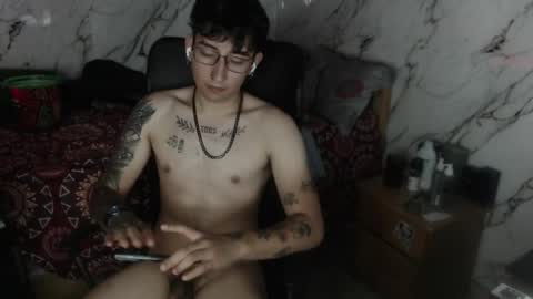 dominus_kane online show from May 3, 6:27 am