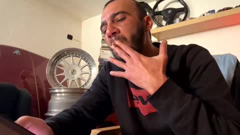 domnu_ozfutura online show from February 5, 9:25 am