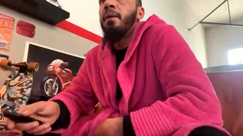 domnu_ozfutura online show from February 2, 10:57 am