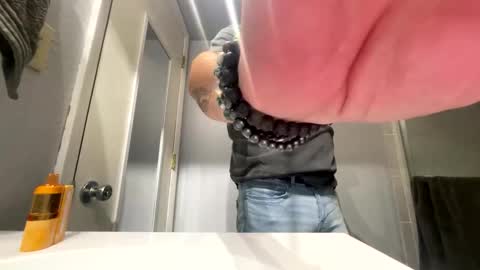 don6913 online show from October 19, 4:32 pm