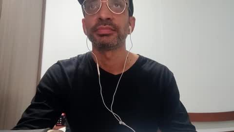 don__chi online show from February 22, 1:22 am