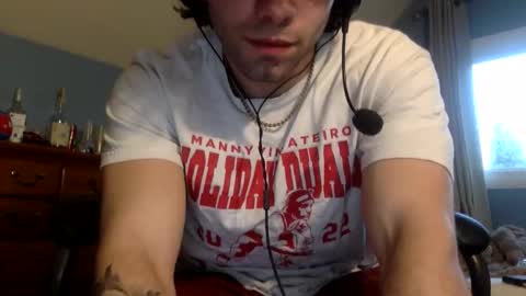 donutking42069 online show from April 24, 11:29 pm
