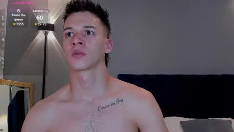 drake_carter1 online show from February 2, 11:24 pm