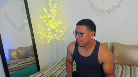 drake_jhons online show from May 4, 2:52 pm