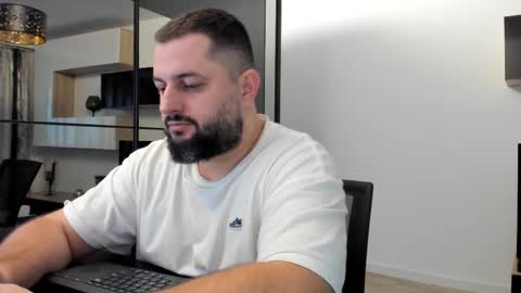 Draven A online show from March 11, 5:05 am