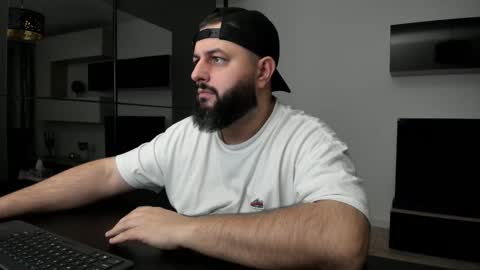 DravenPeak online show from February 23, 6:53 pm