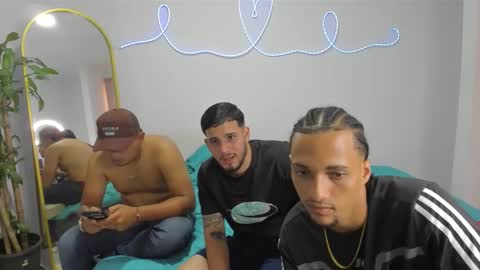 dreack_77 online show from January 6, 10:03 pm