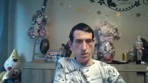 dreamguy38 online show from November 14, 9:11 am