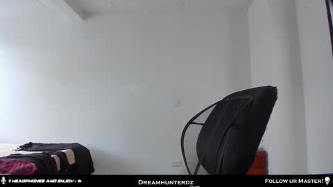 Your lord. - ONLINE  1500 Pm to 2100 Pm - New York Hour online show from February 23, 7:04 pm