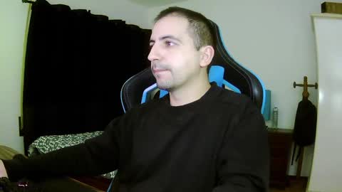 droooooones online show from December 2, 11:49 pm