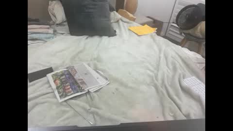 Dude online show from February 24, 4:41 pm