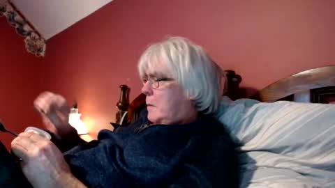 Snapshot of dug38 chatting on January 27, 4:11 pm Doug online show from January 27, 4:11 pm