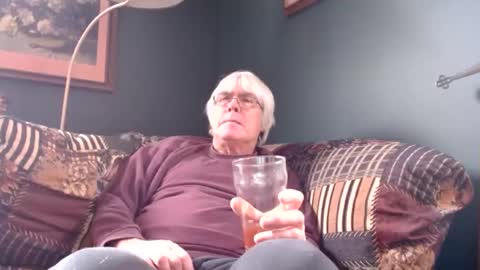 Snapshot of dug38 chatting on January 14, 6:28 pm Doug online show from January 14, 6:28 pm