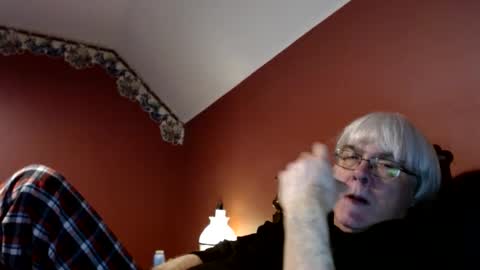 Snapshot of dug38 chatting on December 26, 3:20 pm Doug online show from December 26, 3:20 pm