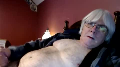 Snapshot of dug38 chatting on February 15, 5:07 pm Doug online show from February 15, 5:07 pm