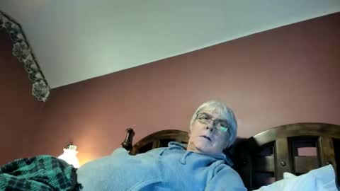 Doug online show from November 11, 11:32 pm