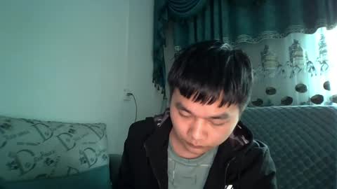 dumeila online show from March 31, 8:27 am