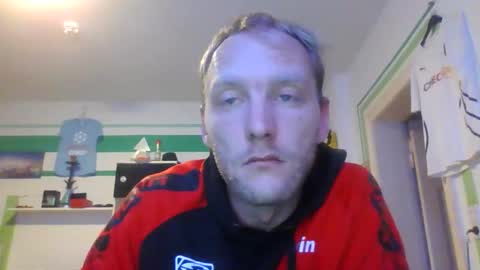 Snapshot of dunky_31 chatting on October 19, 7:39 pm dunky_31 online show from October 19, 7:39 pm