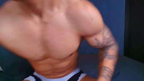 duran_dhikol1 online show from July 7, 3:06 am
