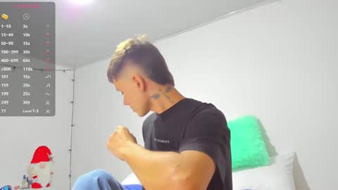 Dustin Levy online show from December 24, 11:22 pm