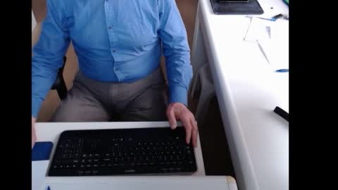 dutchpornking2 online show from December 4, 8:32 am