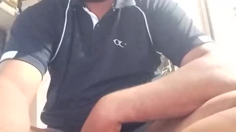 Rockhandsome online show from May 31, 1:43 pm