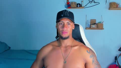 Dylan online show from February 11, 12:26 am