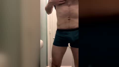 French Guy online show from April 13, 12:00 am