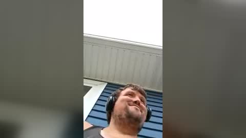 Eazyb91 online show from August 1, 2:38 pm
