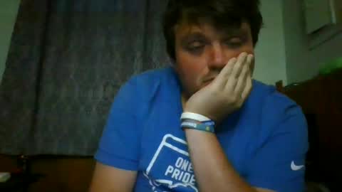 Eazyb91 online show from August 6, 3:34 am