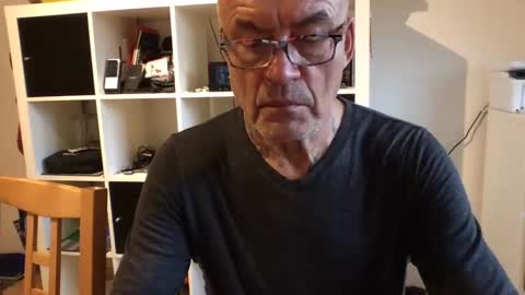 Snapshot of eddelmar chatting on January 29, 3:58 pm eddelmar online show from January 29, 3:58 pm