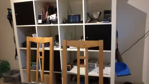 Snapshot of eddelmar chatting on December 29, 7:17 am eddelmar online show from December 29, 7:17 am