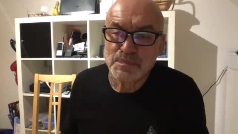 Snapshot of eddelmar chatting on February 10, 6:13 pm eddelmar online show from February 10, 6:13 pm