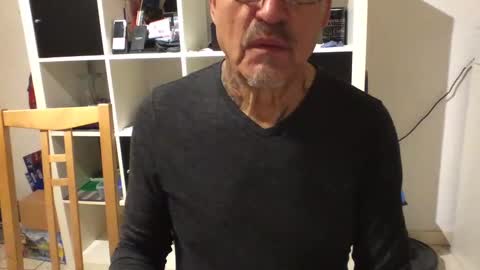 Snapshot of eddelmar chatting on January 22, 6:52 pm eddelmar online show from January 22, 6:52 pm