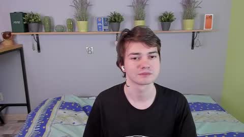 Edgar online show from April 14, 11:04 pm