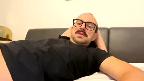 edge_guy online show from January 24, 10:21 am