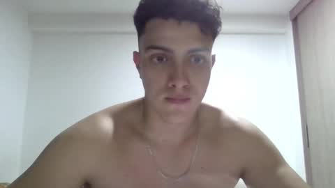 edwisalvatore online show from December 6, 11:36 pm